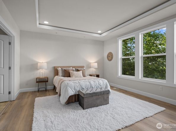 9304 S 223rd Place, Kent WA 98031