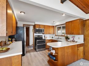 1314 NE South Petterson Road, Keyport WA 98345
