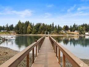 1314 NE South Petterson Road, Keyport WA 98345