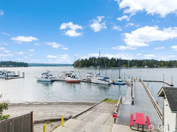 1314 NE South Petterson Road, Keyport WA 98345