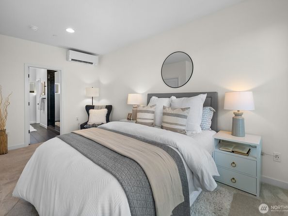 501 11th Avenue E, Seattle WA 98102