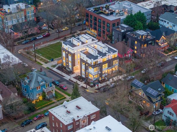 501 11th Avenue E, Seattle WA 98102