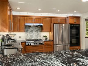 5021 E Mercer Way, Mercer Island WA 98040