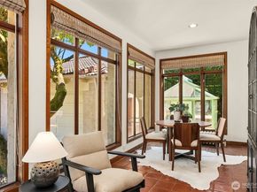 3103 Mount Rainier Drive S, Seattle WA 98144