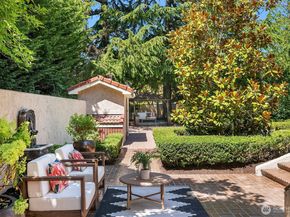 3103 Mount Rainier Drive S, Seattle WA 98144