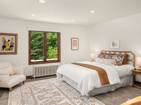 3103 Mount Rainier Drive S, Seattle WA 98144