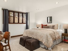 3103 Mount Rainier Drive S, Seattle WA 98144