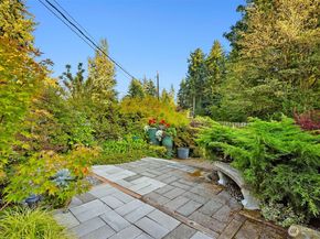10125 Ogle Road NE, Poulsbo WA 98370