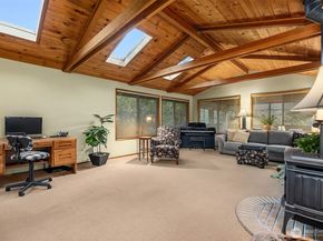 10125 Ogle Road NE, Poulsbo WA 98370