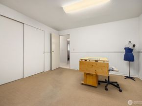 10125 Ogle Road NE, Poulsbo WA 98370