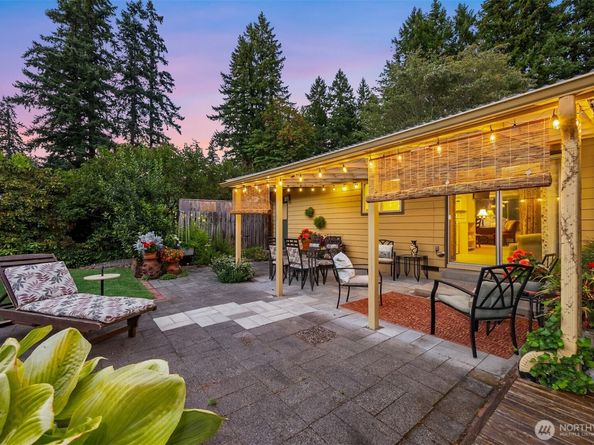 10125 Ogle Road NE, Poulsbo WA 98370