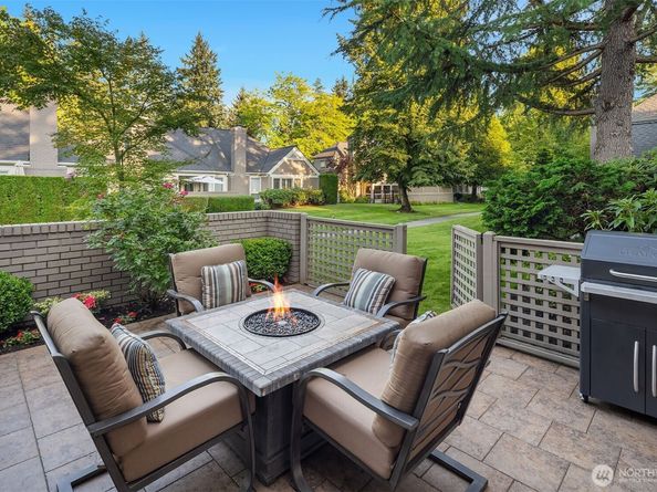 1778 Bellevue Way NE, Bellevue WA 98004