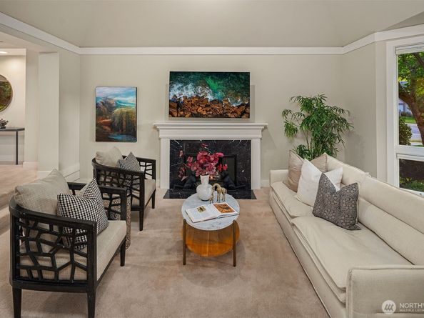 1778 Bellevue Way NE, Bellevue WA 98004