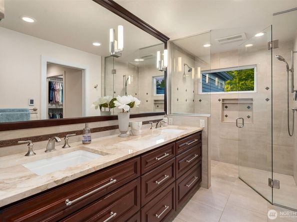 1778 Bellevue Way NE, Bellevue WA 98004