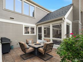1778 Bellevue Way NE, Bellevue WA 98004