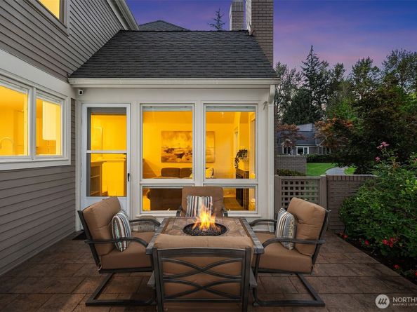 1778 Bellevue Way NE, Bellevue WA 98004
