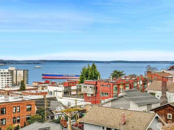 912 3rd Avenue W 501, Seattle WA 98119