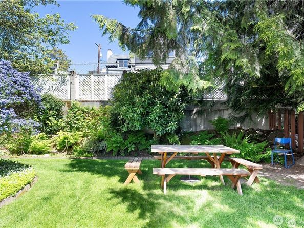 912 3rd Avenue W 501, Seattle WA 98119
