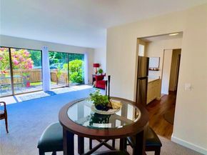 2550 Thorndyke Avenue W 205, Seattle WA 98199