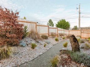 1046 Puget Drive SE, Port Orchard WA 98366