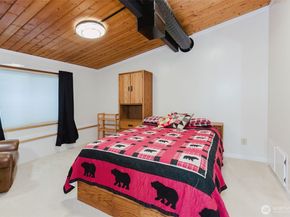 1046 Puget Drive SE, Port Orchard WA 98366