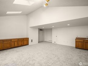 8129 NE 131st Street, Kirkland WA 98034