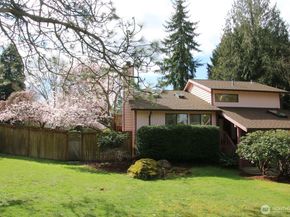 8129 NE 131st Street, Kirkland WA 98034