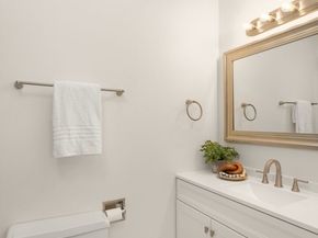 8129 NE 131st Street, Kirkland WA 98034