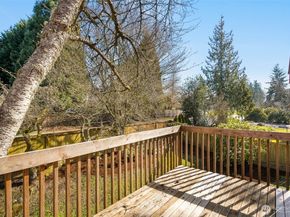 8129 NE 131st Street, Kirkland WA 98034