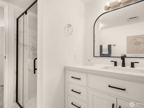 8129 NE 131st Street, Kirkland WA 98034