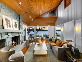 18 Holly Lane, Mercer Island WA 98040