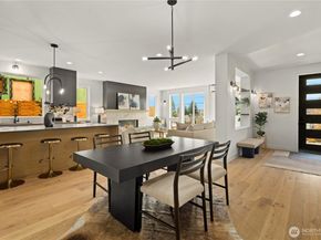 2558 30th Avenue W, Seattle WA 98199