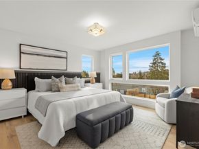 2558 30th Avenue W, Seattle WA 98199