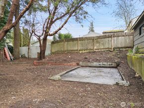 4110 W J Street, Bremerton WA 98312