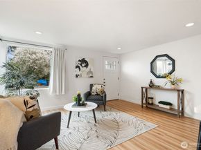 4110 W J Street, Bremerton WA 98312