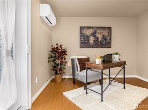 932 N 96th Street, Seattle WA 98103