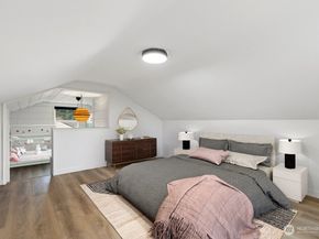 9444 26th Avenue SW, Seattle WA 98106