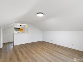 9444 26th Avenue SW, Seattle WA 98106