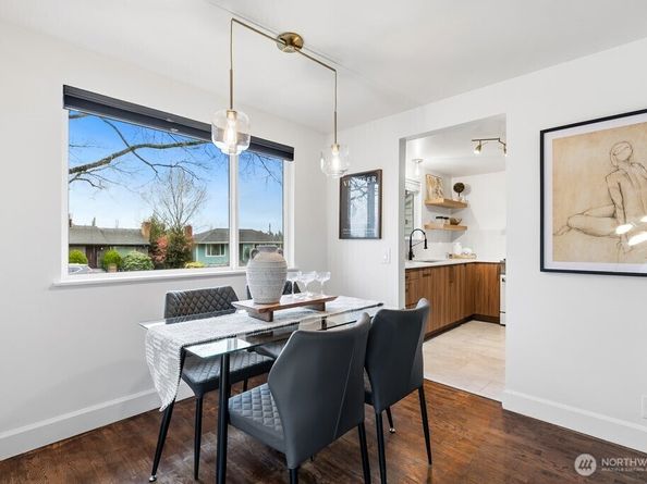 9444 26th Avenue SW, Seattle WA 98106