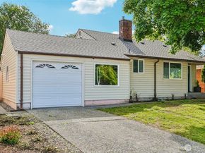 9444 26th Avenue SW, Seattle WA 98106