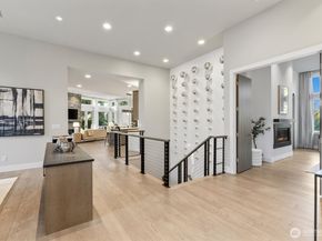 18858 NE 49th Place, Sammamish WA 98074