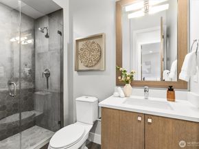 18858 NE 49th Place, Sammamish WA 98074