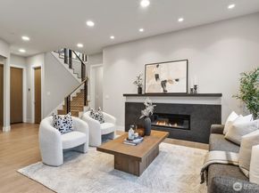 18858 NE 49th Place, Sammamish WA 98074