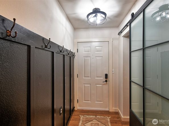 8833 1st Street NE J104, Lake Stevens WA 98258