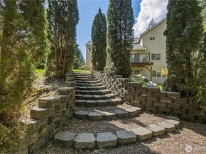 16038 SE 127Th Place, Renton WA 98059