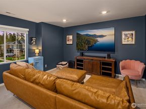 10715 32nd Street NE, Lake Stevens WA 98258