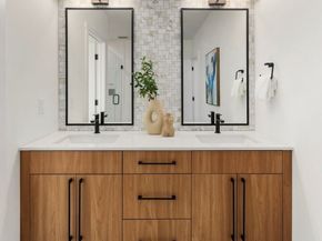 5248 23rd Avenue SW, Seattle WA 98106