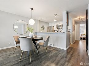 2219 14th Avenue W 304, Seattle WA 98119