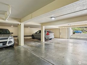 2219 14th Avenue W 304, Seattle WA 98119