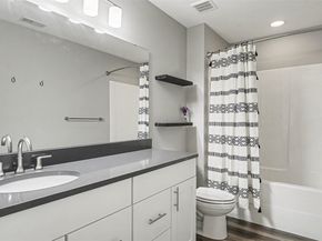 18847 SE 123rd Place, Renton WA 98058